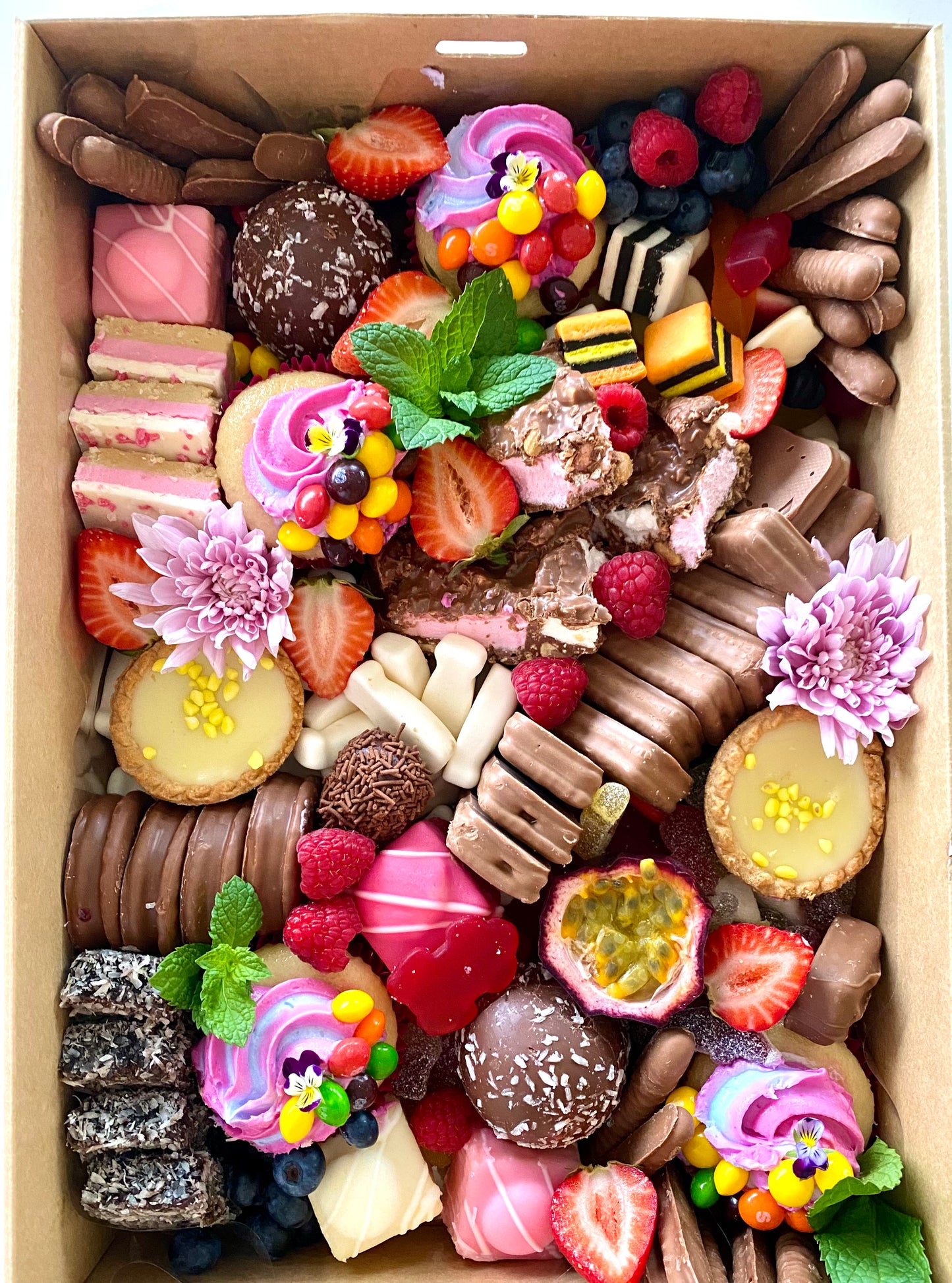 Dessert Box