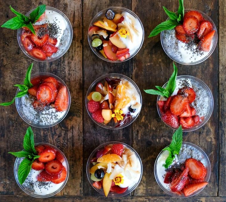 Yoghurt & Granola Pots